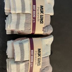 MUK LUKS Boot Socks- New With Tags. 