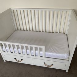 Land Of Nod Baby Crib And Toddler Bed