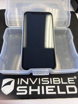 iPhone 11 (unlocked, F!nancing Avail)