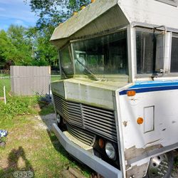 1971 Winnebago F 17