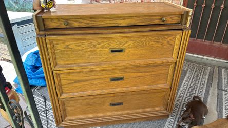 Dresser drawer