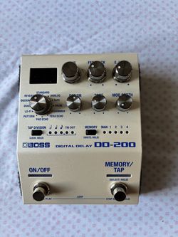 DD200 DIGITAL DELAY