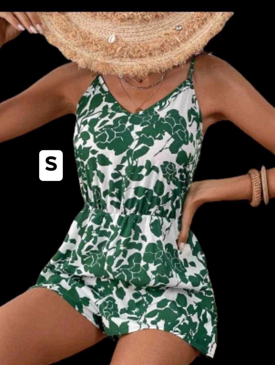 New Women’s Romper Size Small 