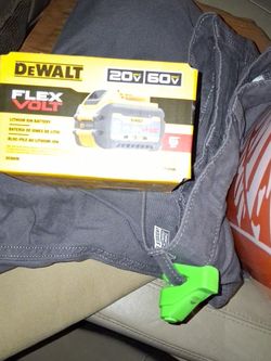 Flex volt DeWalt battery 6 ah 20v/60v