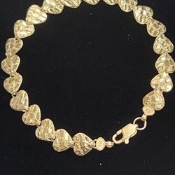 10kt Gold Heart Bracelet 
