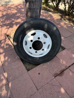 Wheel and tire