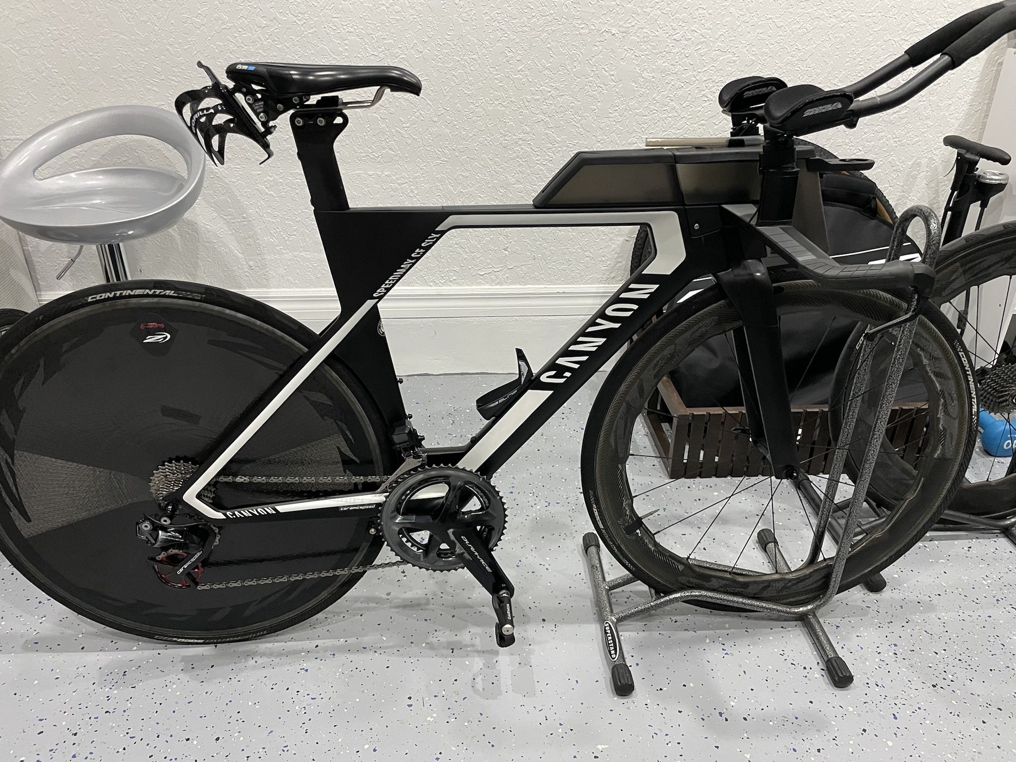 Canyon Carbon Triathlon TT Bike