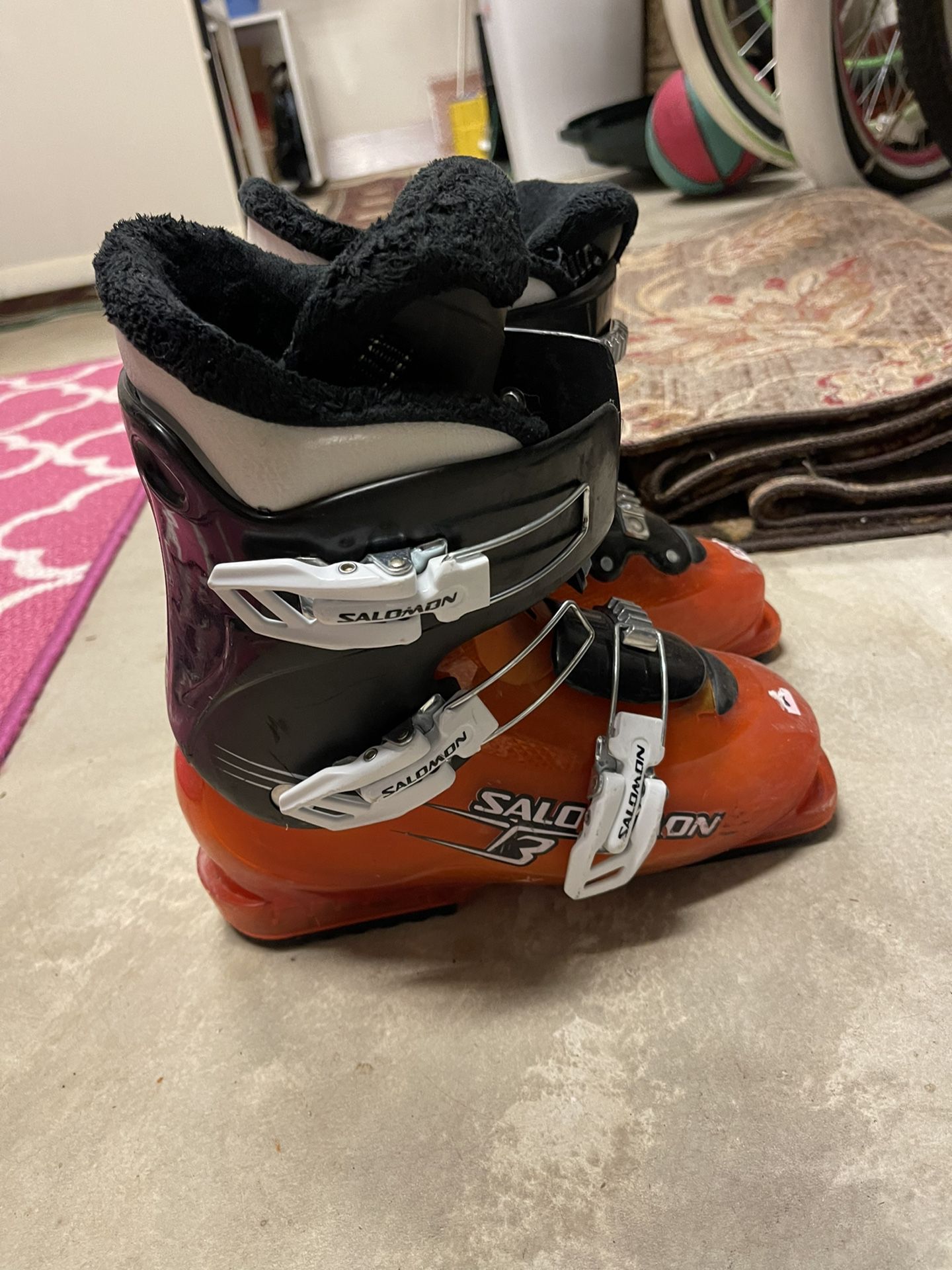 Kids Skis, Poles And Boots 