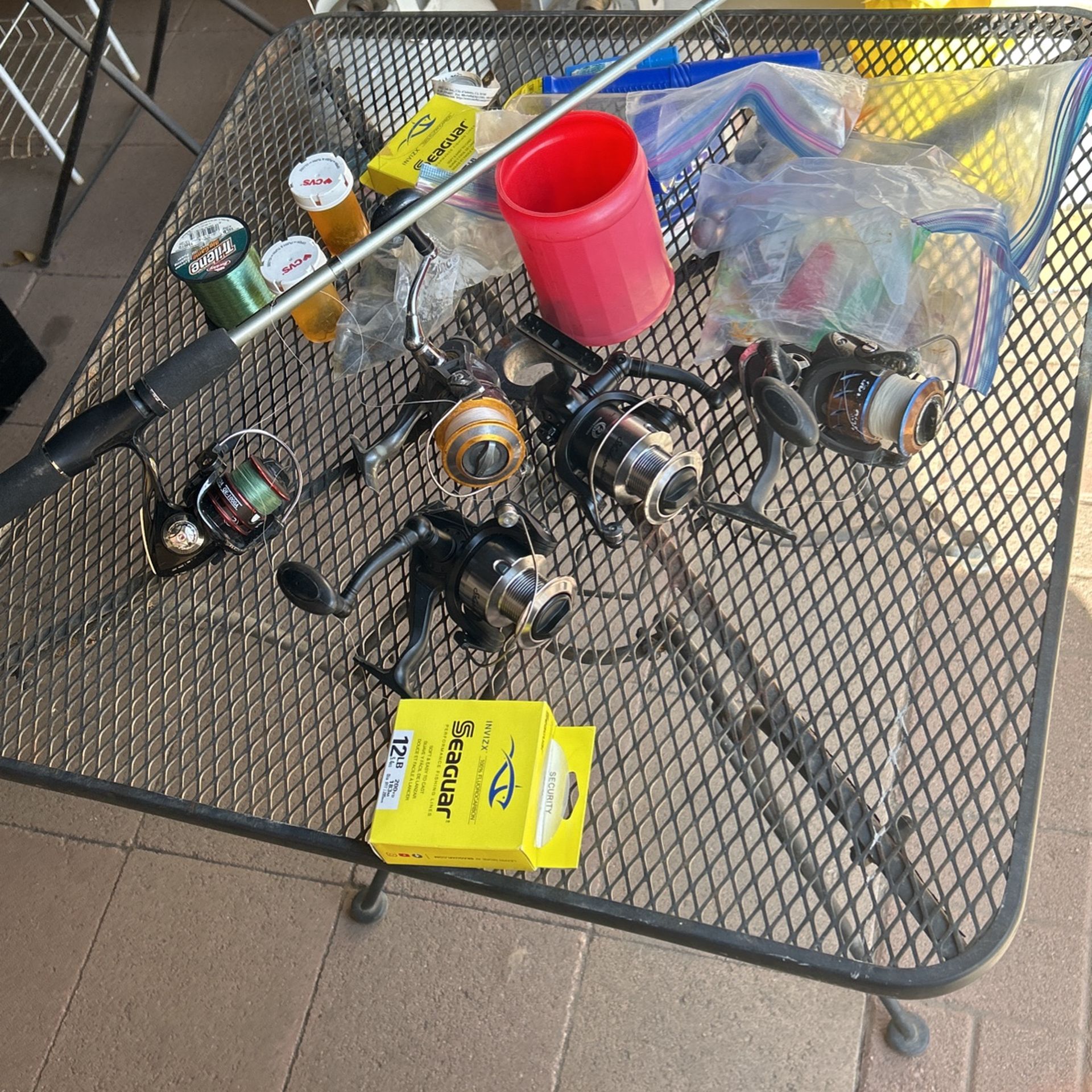 Fishing Accessories , Reels , Sinkers, Hooks, Lines