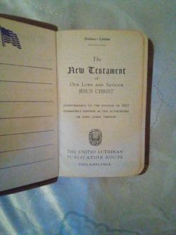 VINTAGE 1941 Pocket New Testament Bible