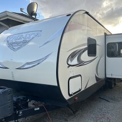 2017 Wildwood Heritage Glen Ultra Lyte Trailer