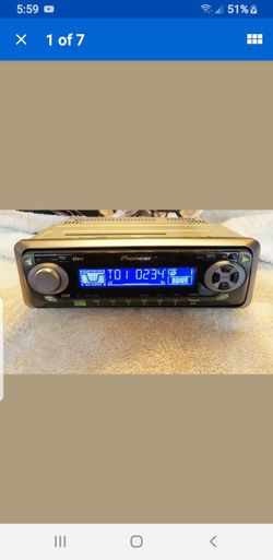 Old School" Pioneer DEH-2400 CD/Receiver