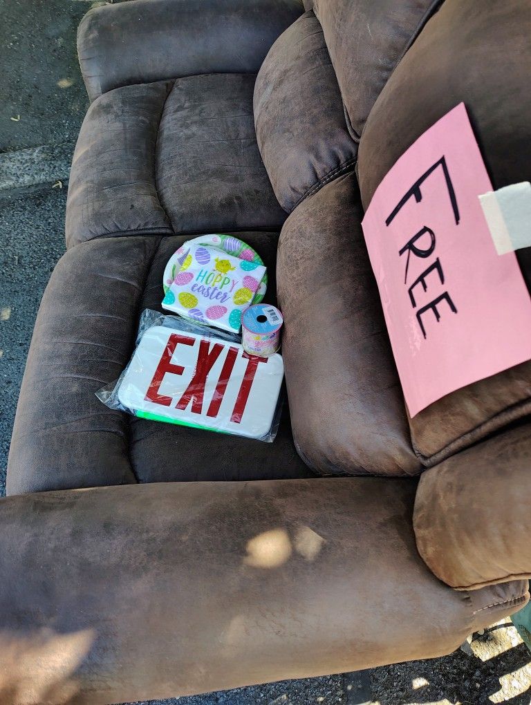 Free stuff at the end of Charity Court!