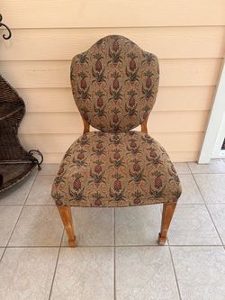 Vintage side chair