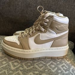 Like New!!! Nike Air Jordan Hightop For Women/teen