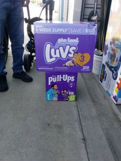 Tengo 2cajas de Pampers de la marca LUVS