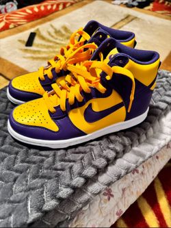 Lakers Nike Dunks 