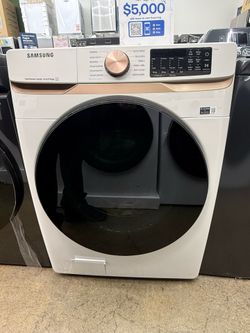 Brand new Samsung 5 cu. ft. Extra Large Capacity Smart Front Load Washer in Ivory White with Super Speed Wash and Steam
