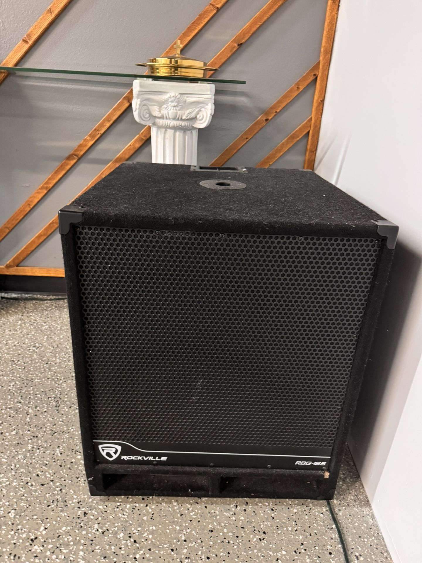 Subwoofer