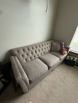 LazyBoy Couch - 3-4 person