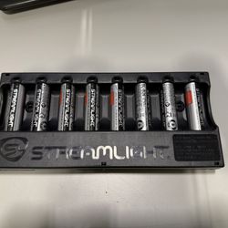 Streamlight Battery Charger With Batteries