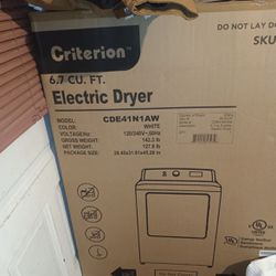 Electric dryer BRAND NEW