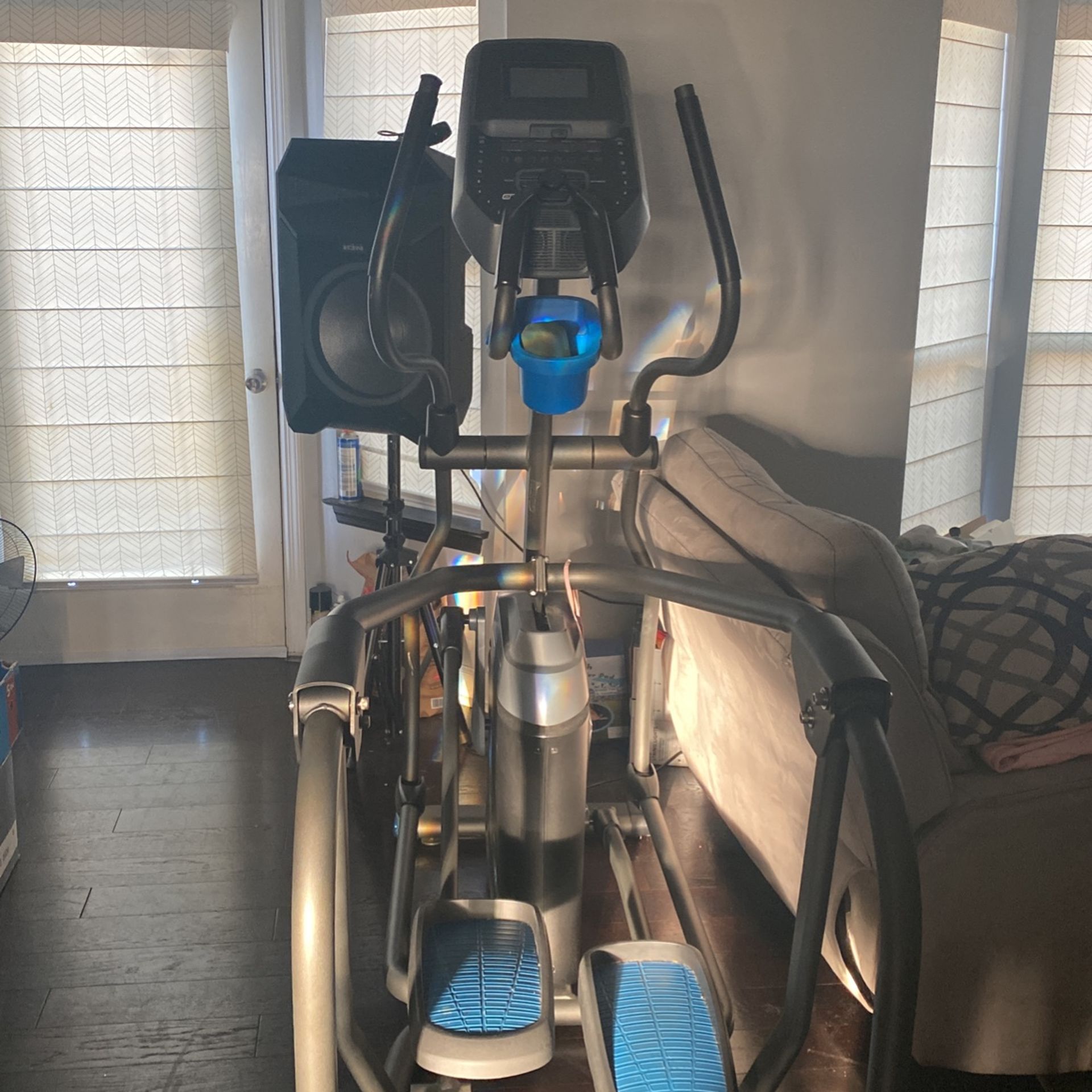 AFG PRO 7.2 AI Elliptical 