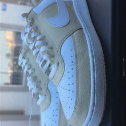 Men’s Nike Size 12 Like New 