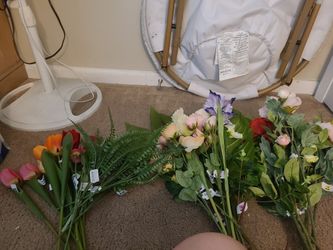 Artificial floral