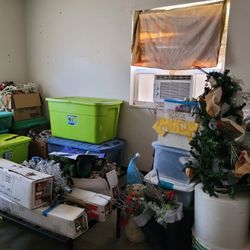 Seasonal Holiday Decorations 