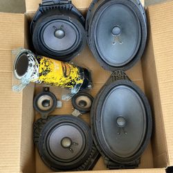 Speakers , Subwoofers 