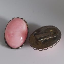 Vintage Pink Oval Goldtone Clip on Earrings