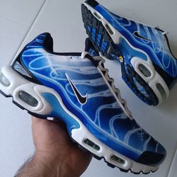 Size 11 Nike Air Max Plus 'Light Photography Blue Old Royal' Men's Running Shoes