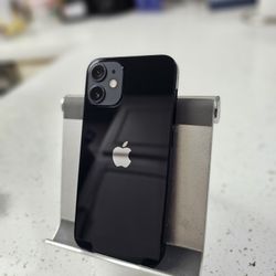iPhone 12 Mini 128 GB Unlocked.