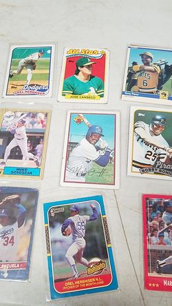 BASEBALL CARDS