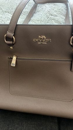 Large Brand new coach purse $120.00