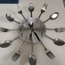 Antique Fork And Spoon Clock