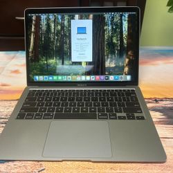 MacBook 13" Laptop - Year 2020 - 16gb Ram