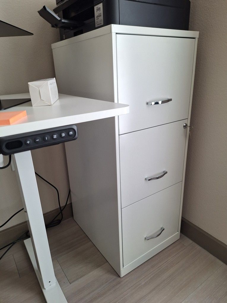 3 Drawer Lock SOHO Vertical File Cabinet, 18-Inch, White