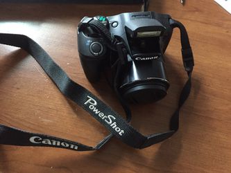 New !Canon Powershot with carrying case $250 FIRM