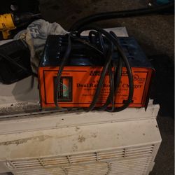 Battery Charger 