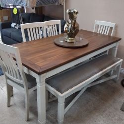 New  6 PCS DINING TABLE SET SAMPLE FLOR ONLY $600 CASH