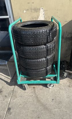 225/60/17 GOODYEAR
