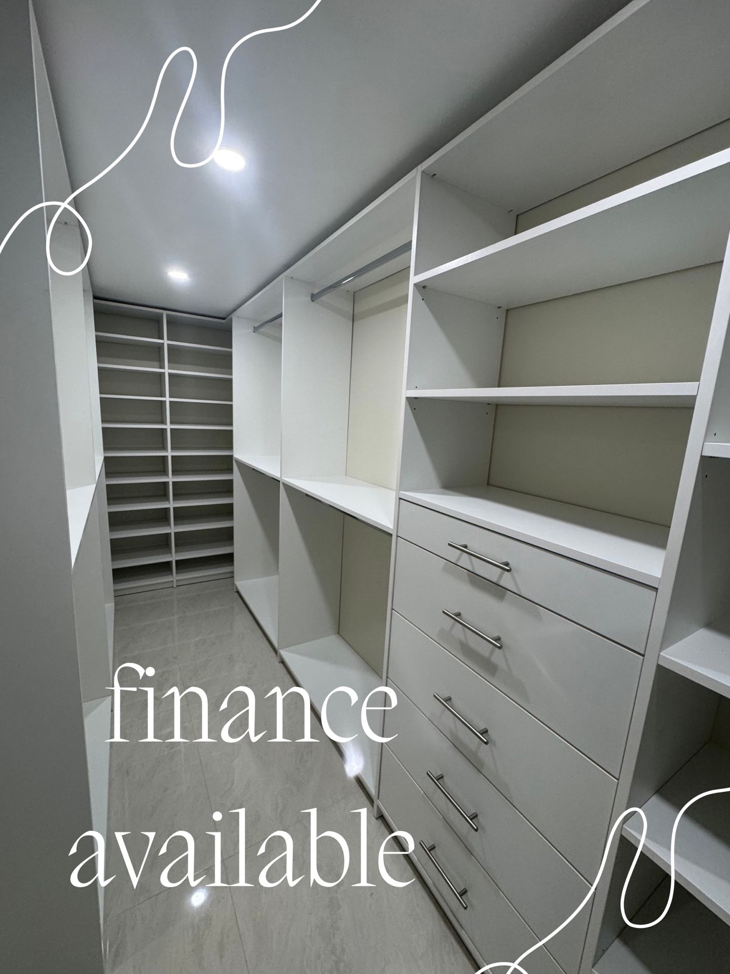 DDT WALK-IN CLOSET