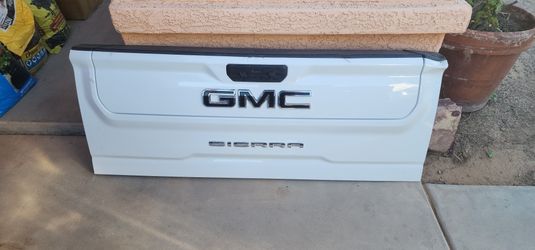 GMC Tailgate