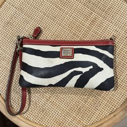 Vintage Dooney And Bourke Zebra Black And White Wristlet