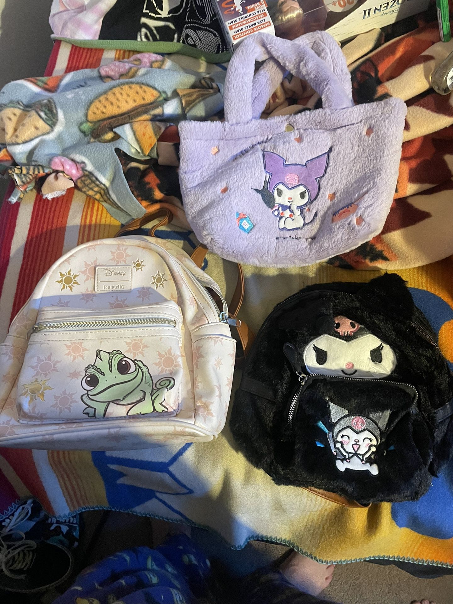 Hello kitty/ Disney Bags