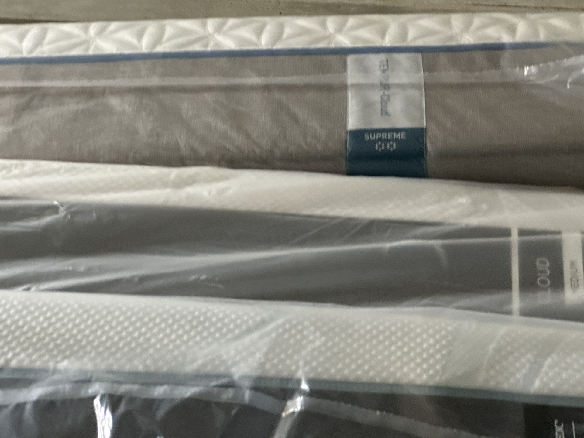 King Queen Size Tempurpedic ProAdapt, ProBreeze, LuxeBreeze Mattress Pro Breeze /Luxe Adapt /Pro Adapt /Adapt /cloud /Tempur pedic contour Supreme