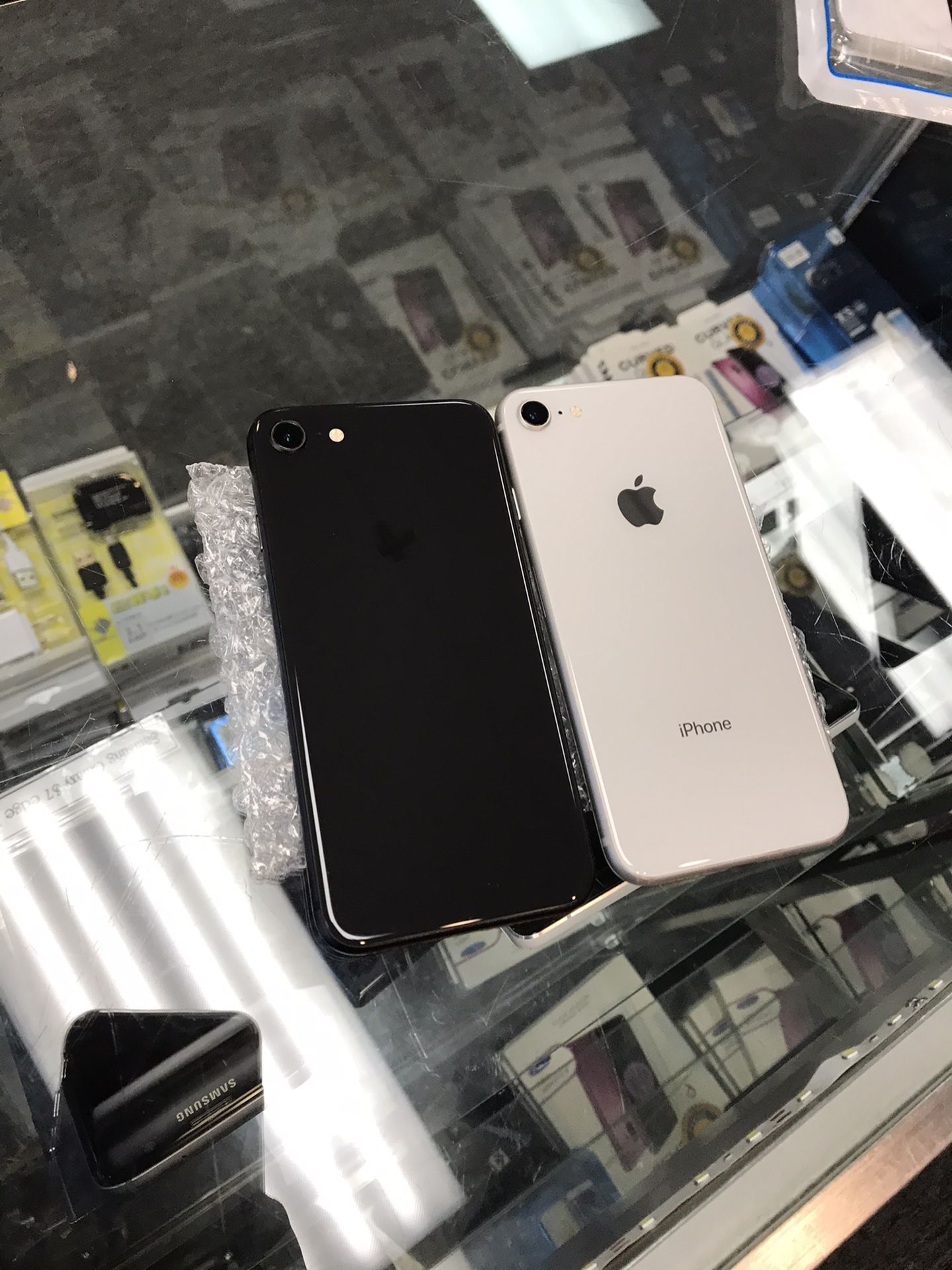 iPhone 8 64GB Unlocked Excellent Condition $199 Each