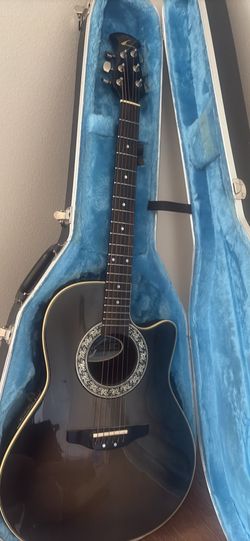 MOVING MUST SELL - FIRST $150 TAKE IT! Ovation Pinnacle Series Guitar w/case